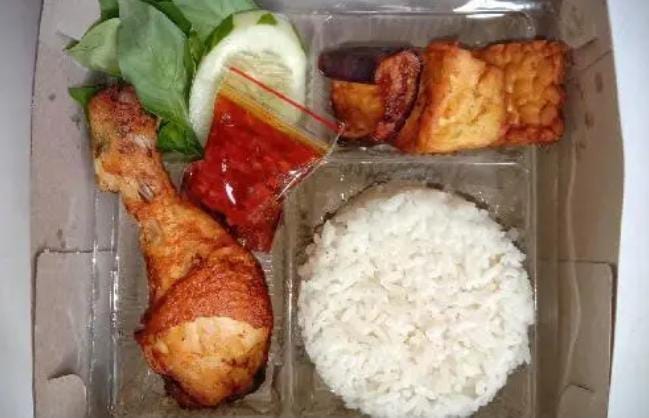 Nasi Kotak Ayam 