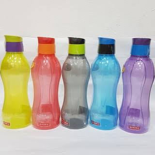 Souvenir Botol Minum