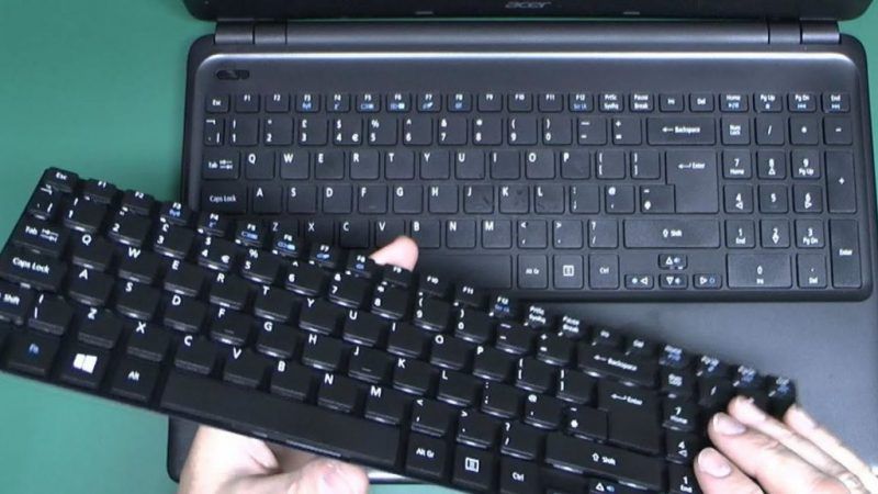 keyboard laptop