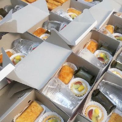 Paket Nasi Kotak + Snack