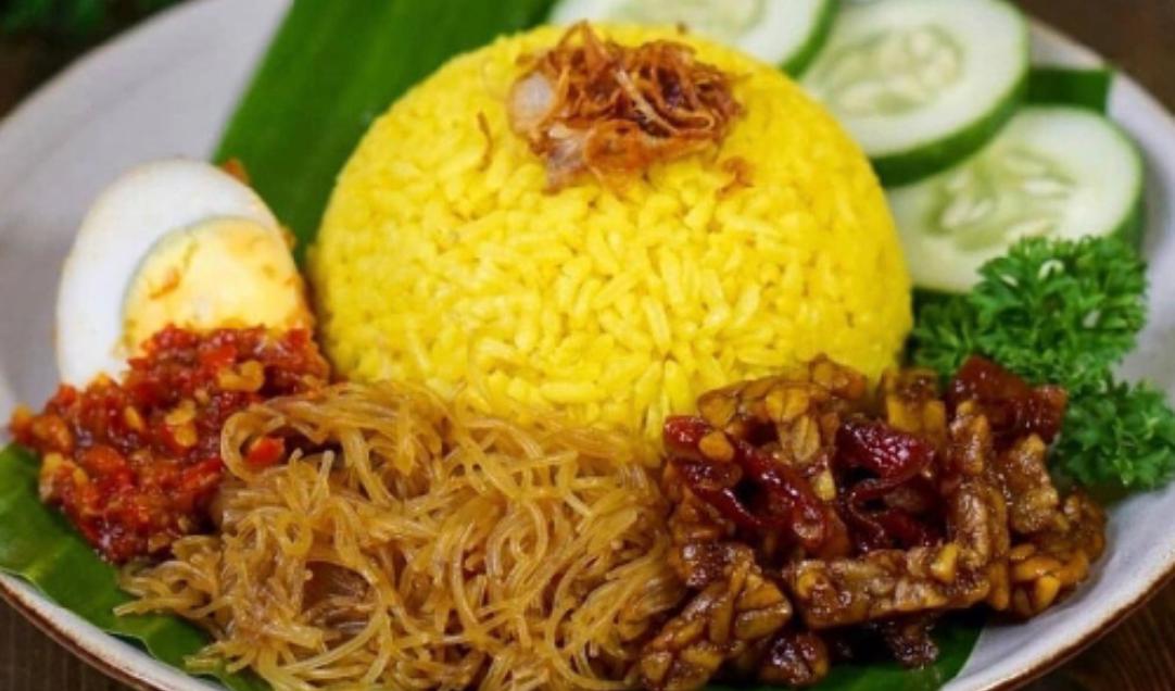 SNACK HARIAN PERPORSI (NASI KUNING)