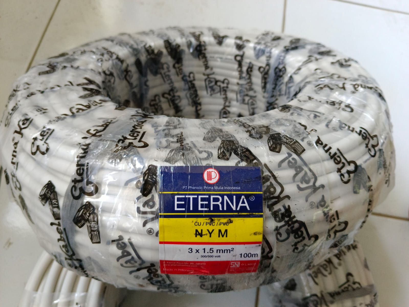 Kabel NYM 3 x 1,5 Eterna