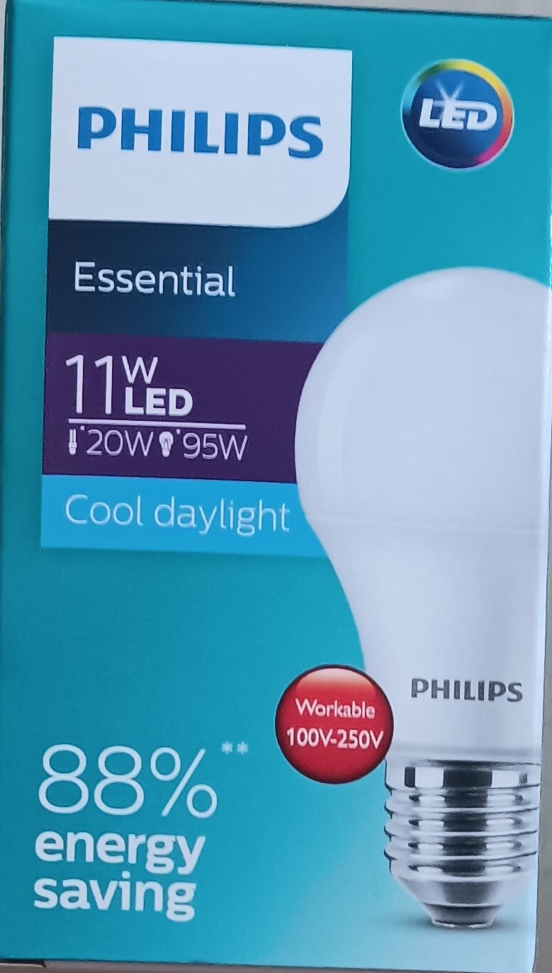 Bola Lampu Philips Essential 11 W