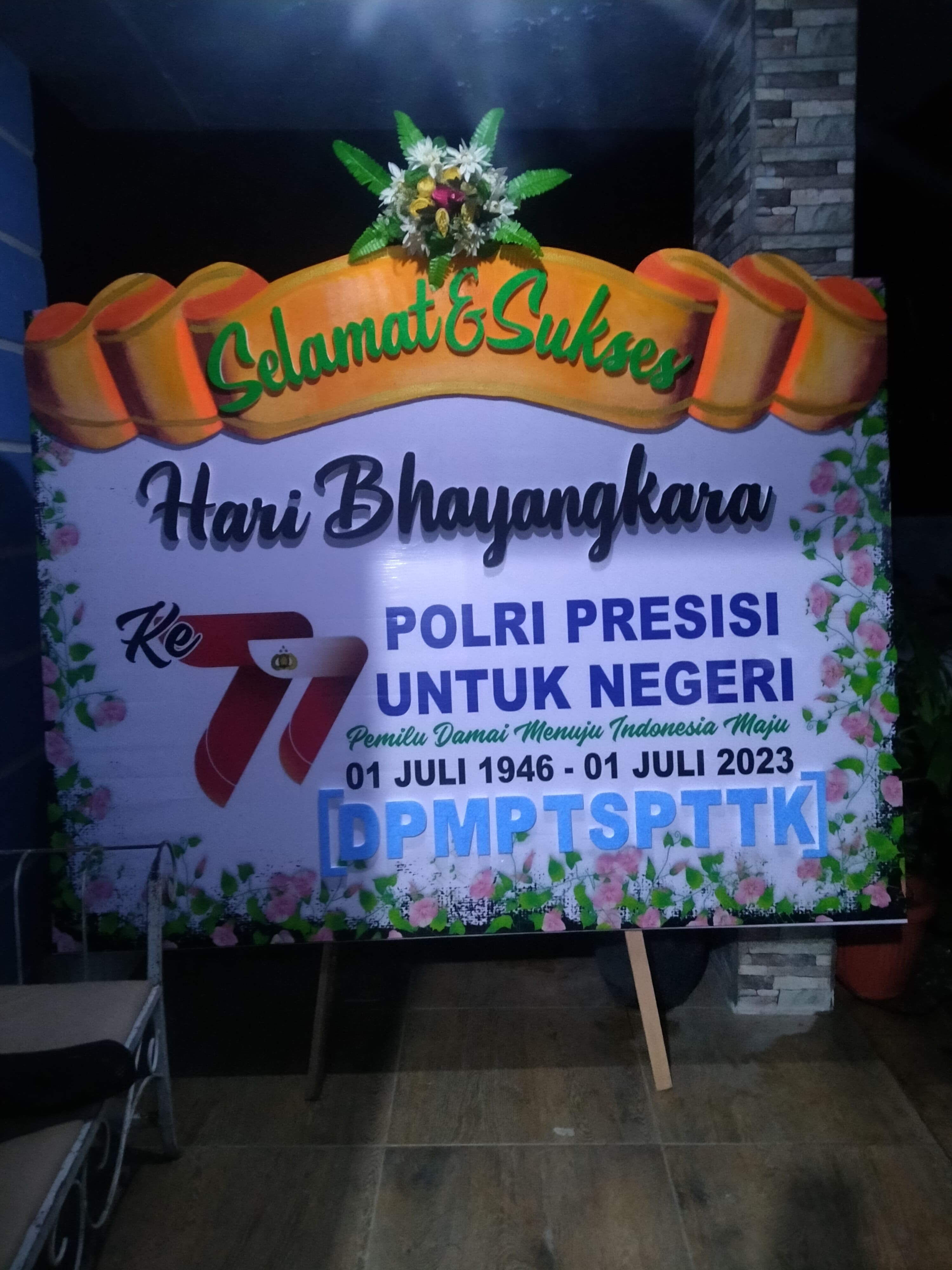 papan karangan bunga