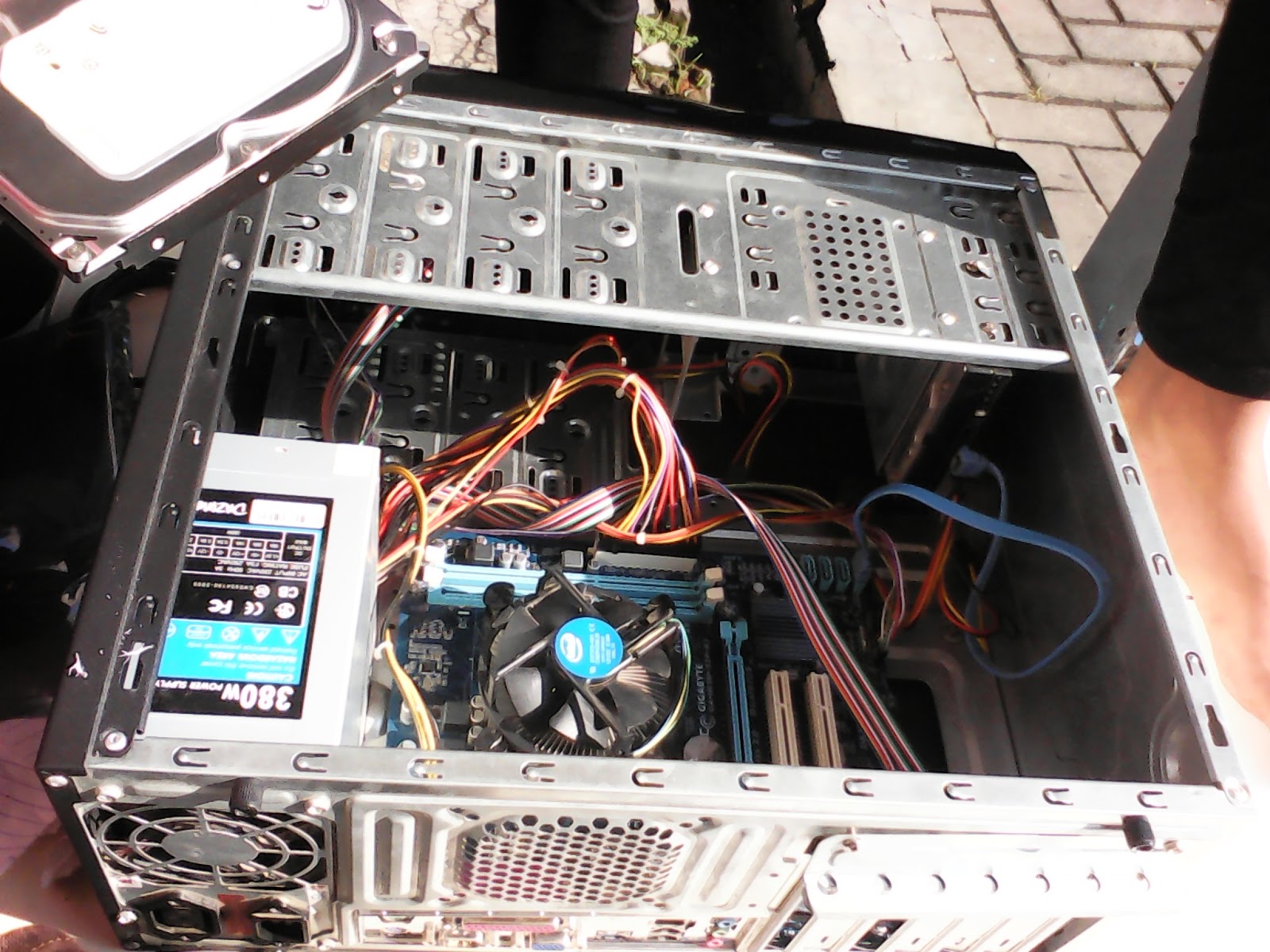 Service, Bongkar dan Diagnosa PC