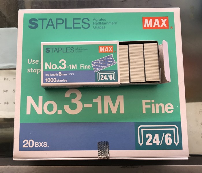 isi staples (Besar No. 3)