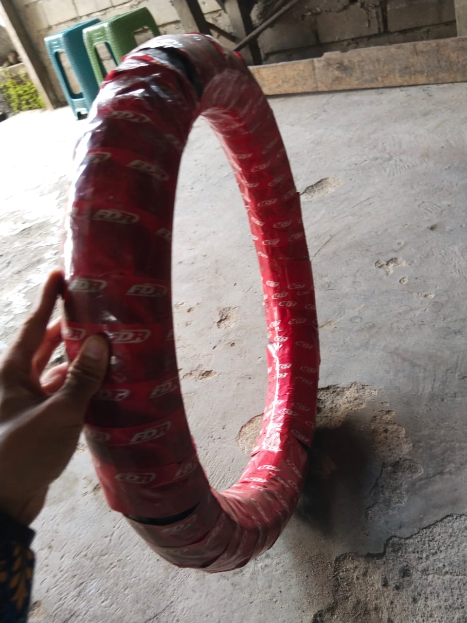 Ban Luar Roda Dua