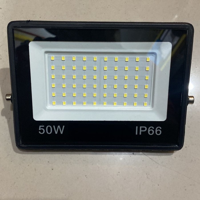 LAMPU SOROT LED 50 W