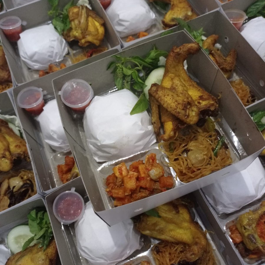 NASI KOTAK