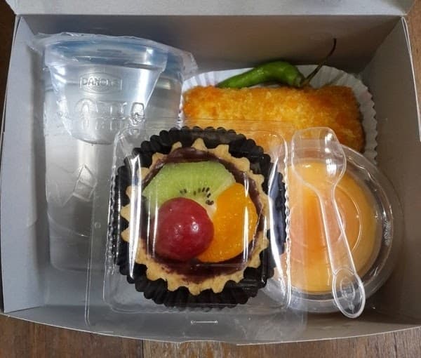 Snack box