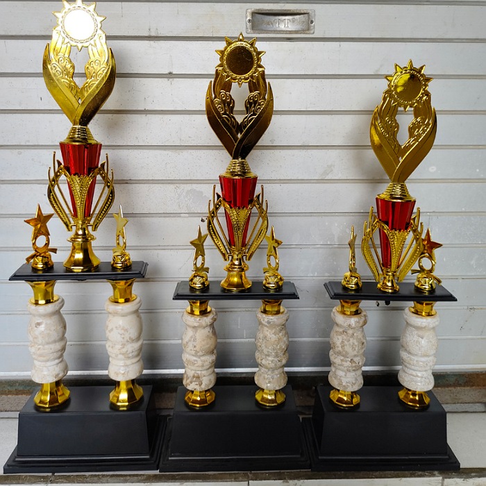 Piala kaki 2 satu set