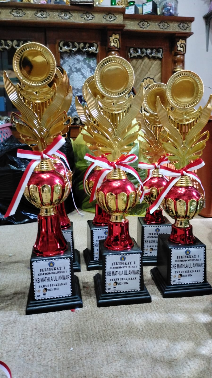 Piala 1 Set