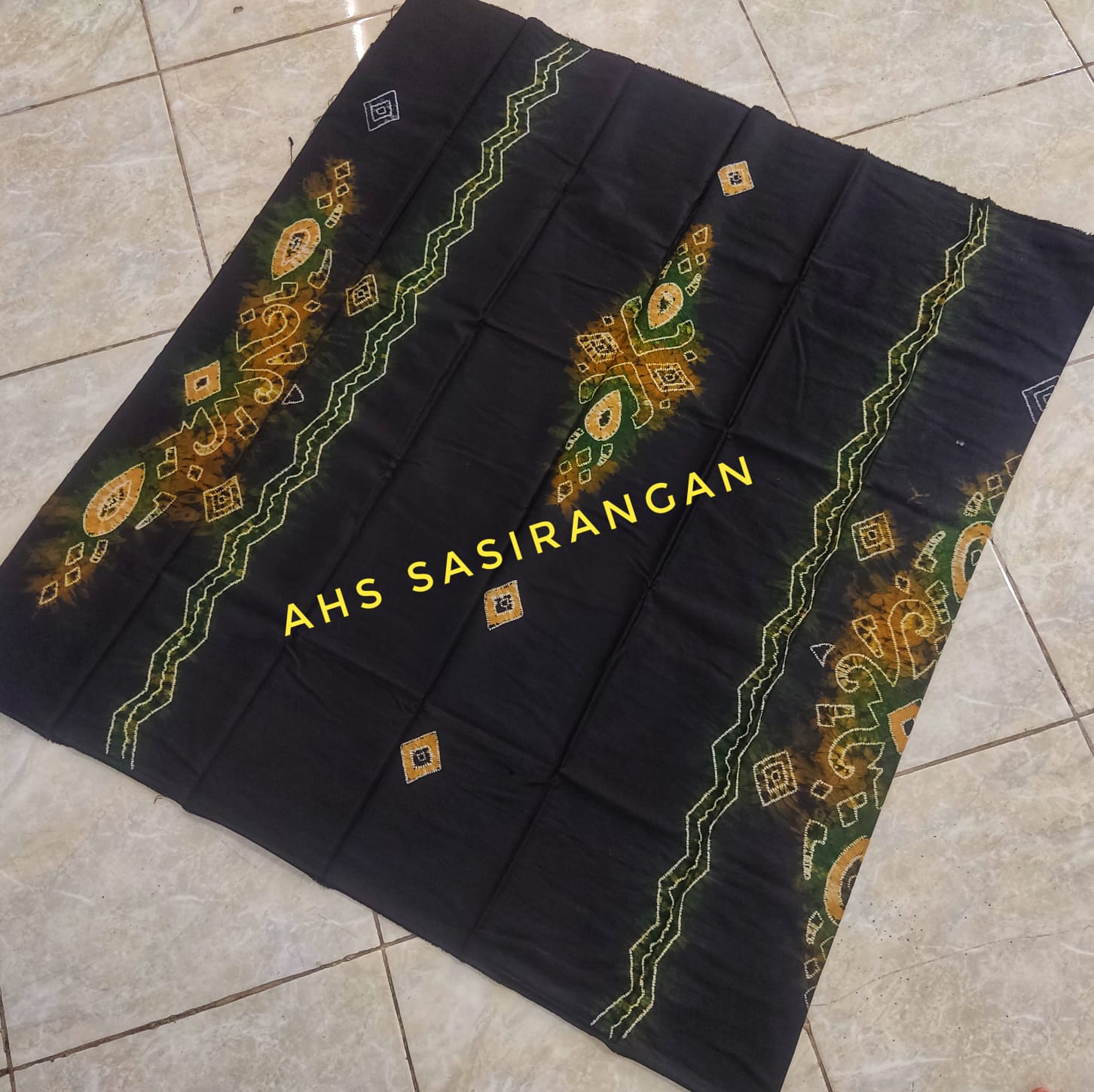 KAIN SASIRANGAN KATUN PRIMISIMA MOTIF UKIRAN DAYAK