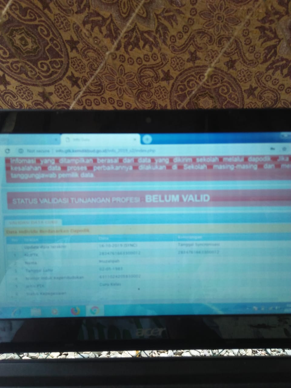 Service Berat Laptop