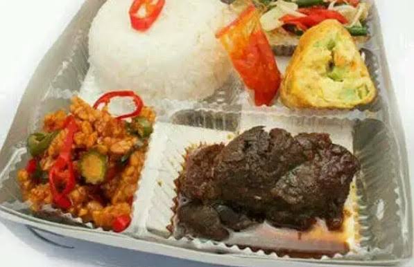 NASI KOTAK MASAK BISTIK