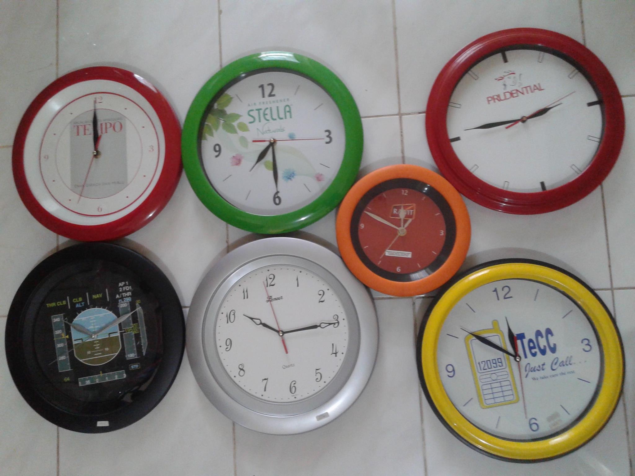 JAM DINDING COSTUM KECIL