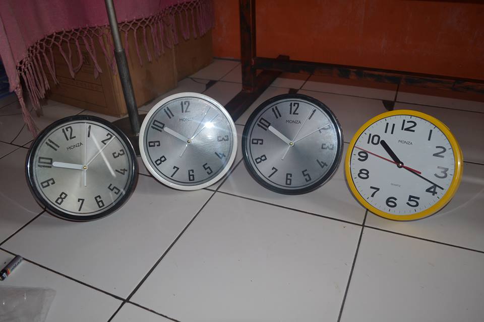 JAM DINDING