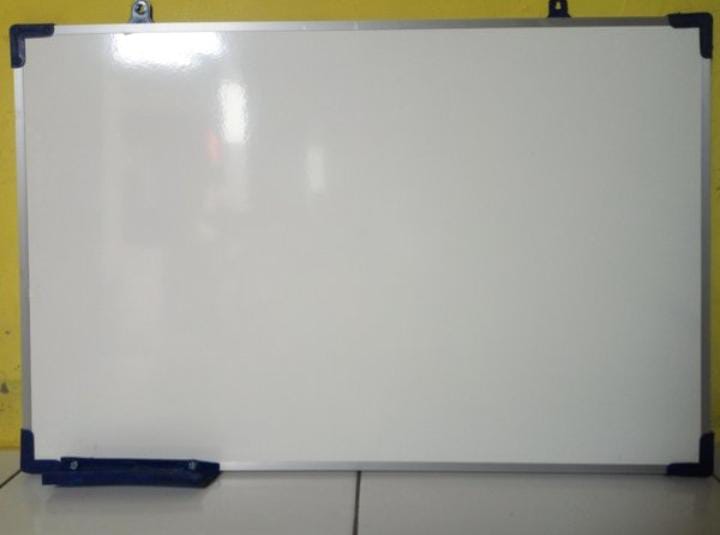 Papan White Board Besar