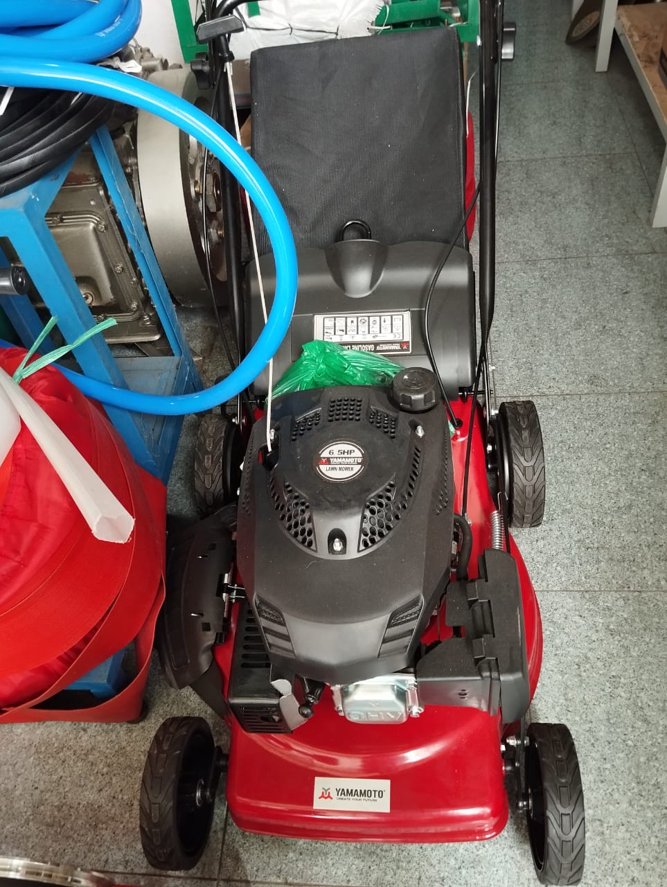 Mesin Rumput Dorong Lawn Mower YM-SN4605