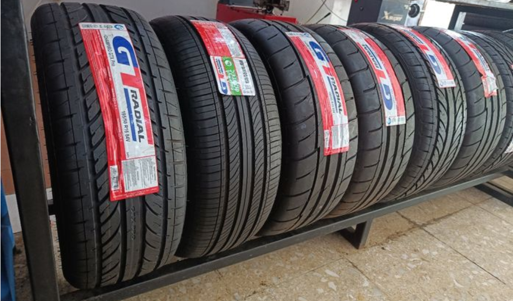 Ban Mobil GT