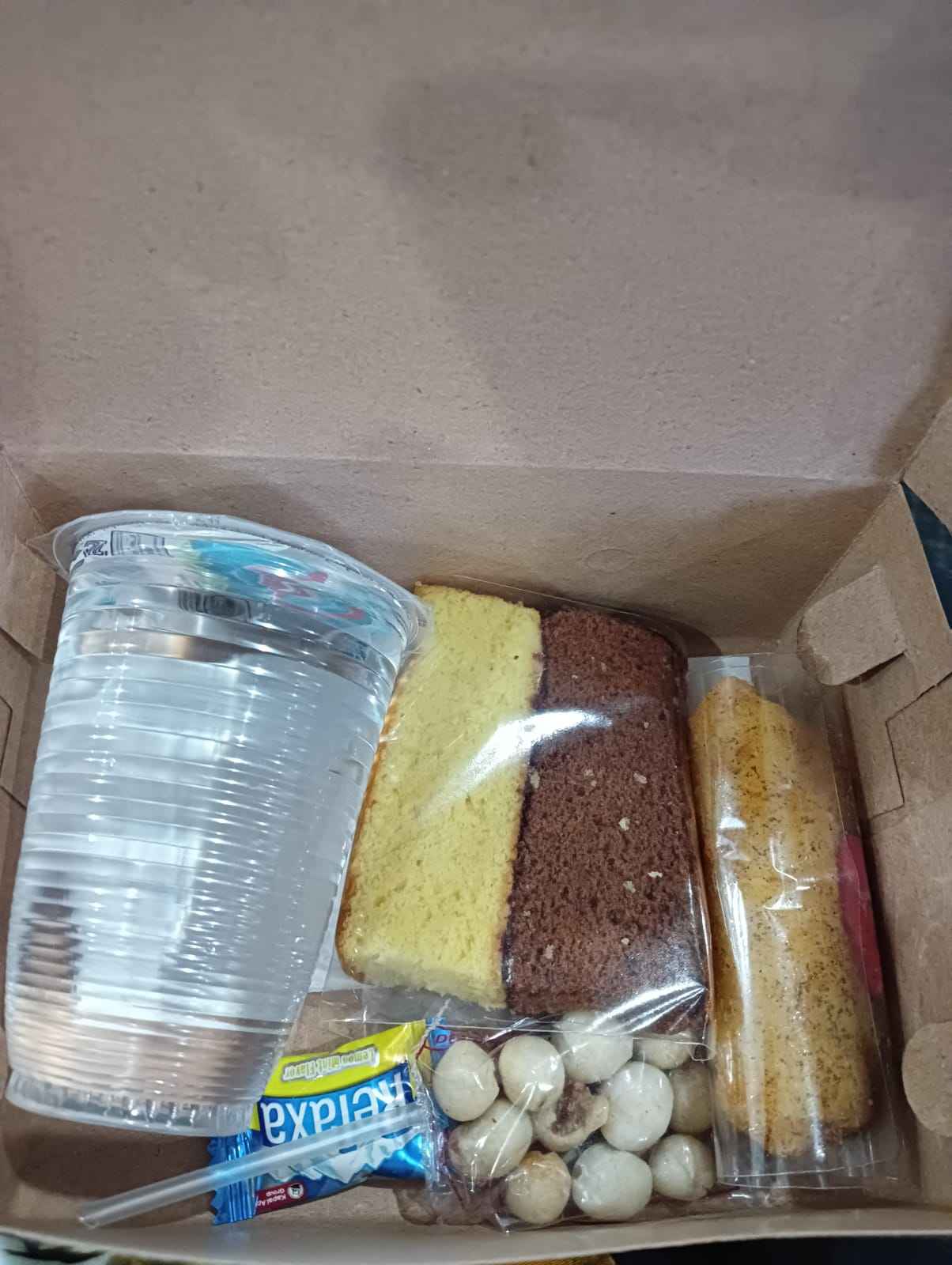 Snack box