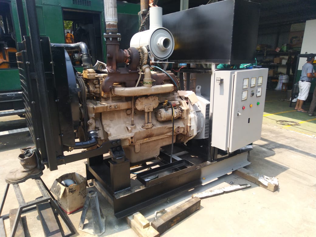 PEMELIHARAAN GENSET KURAS AIR RADIATOR