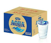 Air Mineral Gelas Aqua