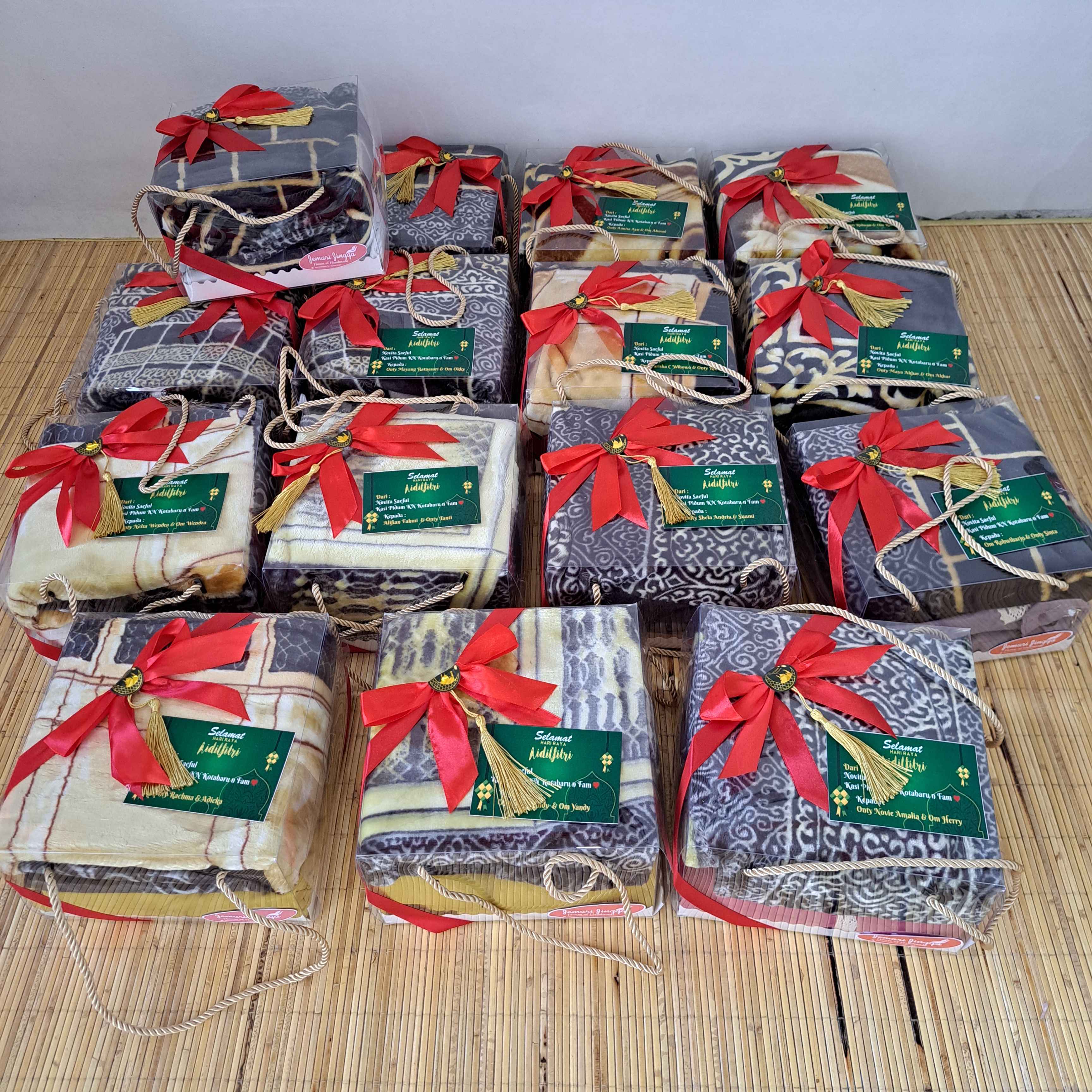 HAMPERS SAJADAH/ SOUVENIR / HADIAH