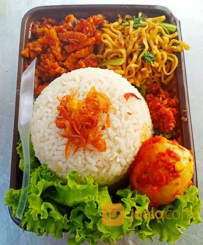 Nasi uduk kotak hemat