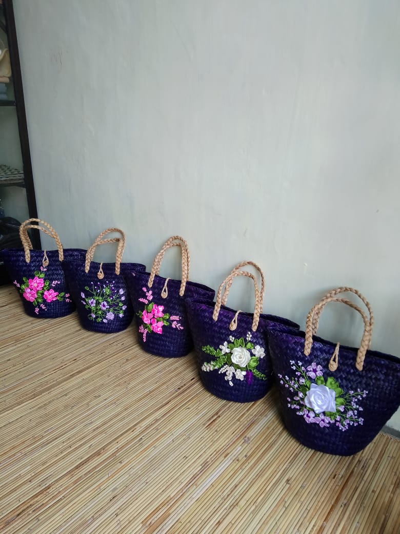 Tas Purun /Souvener/cenderamata khas Balangan