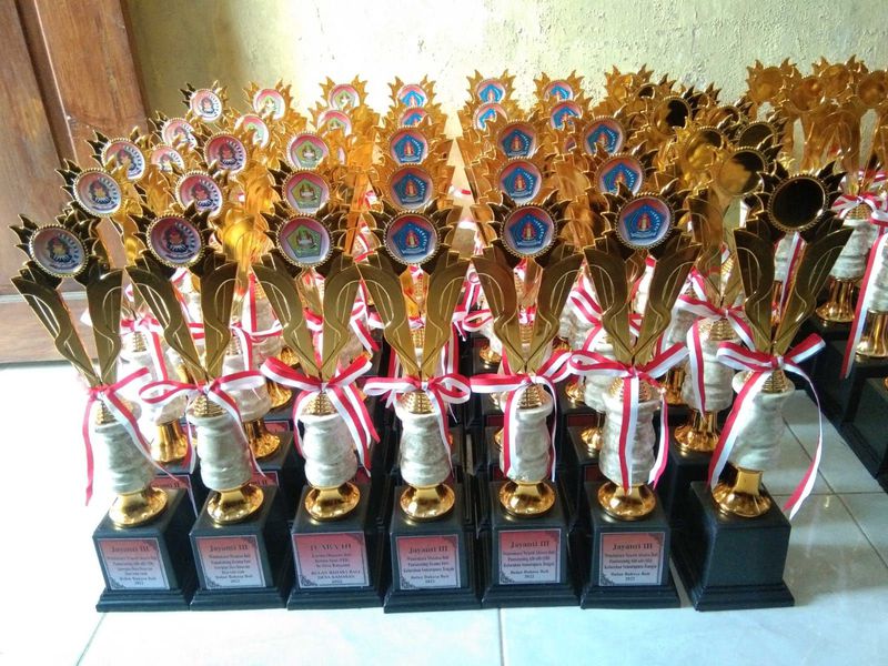 Piala Trophy