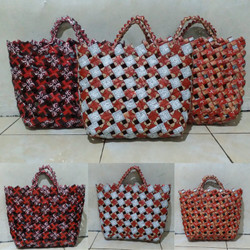 TAS ANYAM DAUR ULANG 05