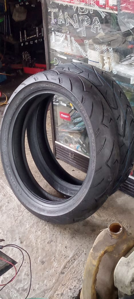 Ban Luar CORSA uk 130/70-17