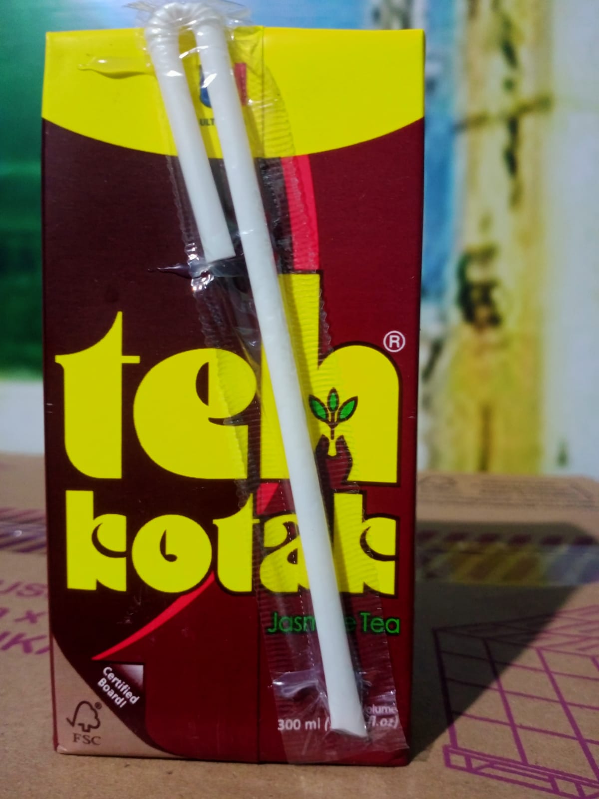 Teh Kotak 300 ml dus isi 24 PCS