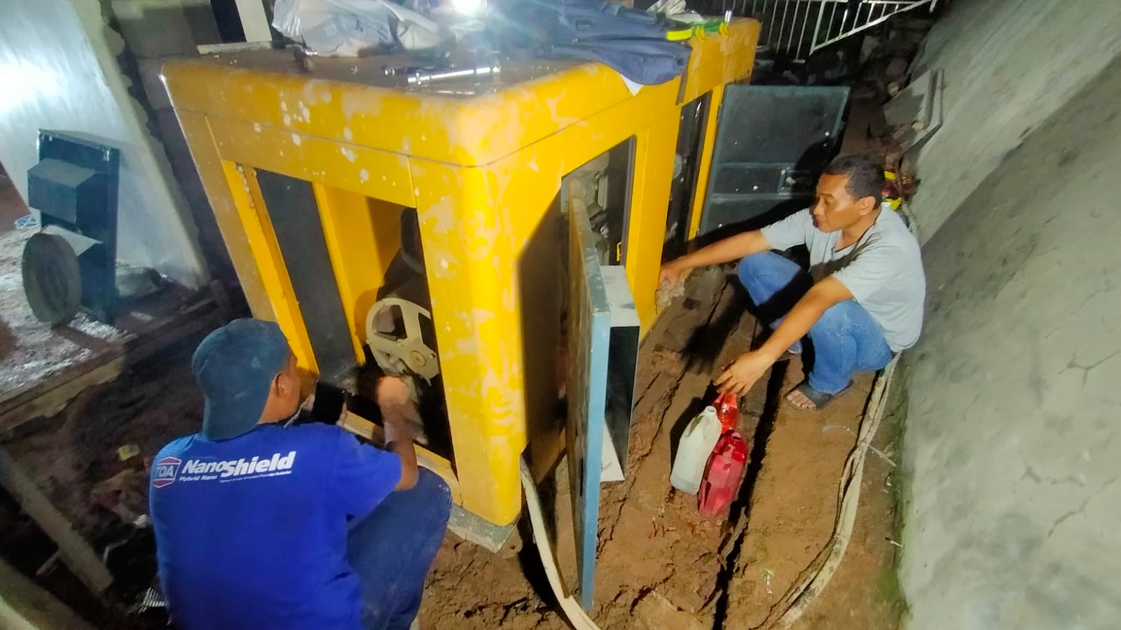 Service dan perbaikan genset secara keseluruhan