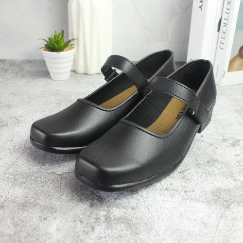 Sepatu Hitam Paskibra