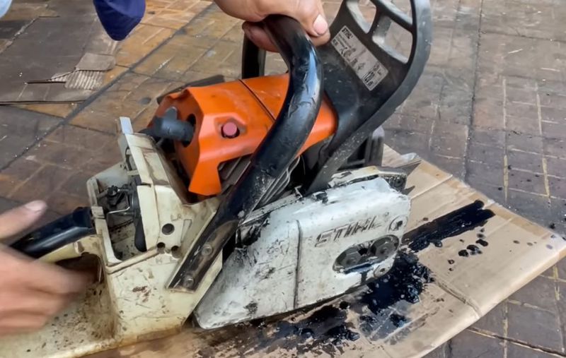 Service Chain Saw