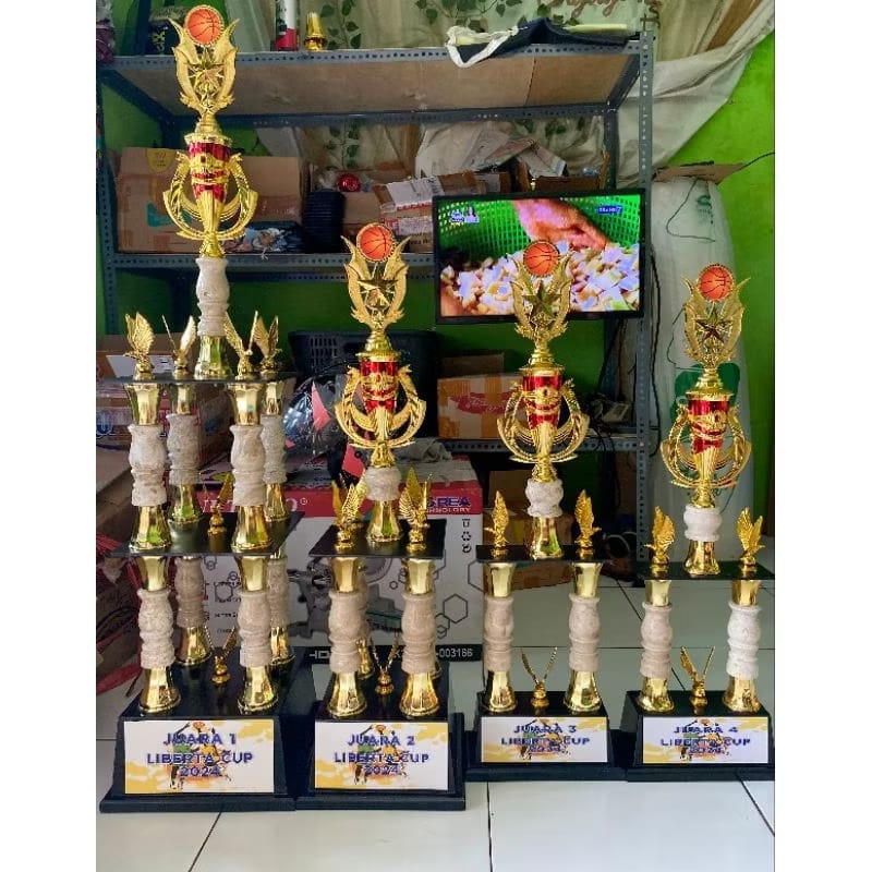 Piala set ful marmer free stiker dan logo