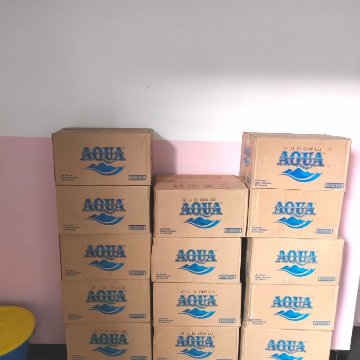 AIR MINERAL GELAS