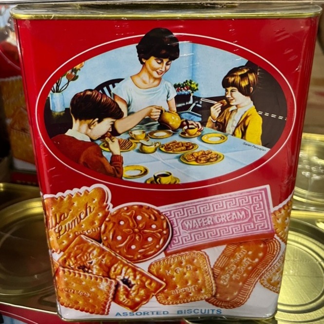 biskuit kaleng