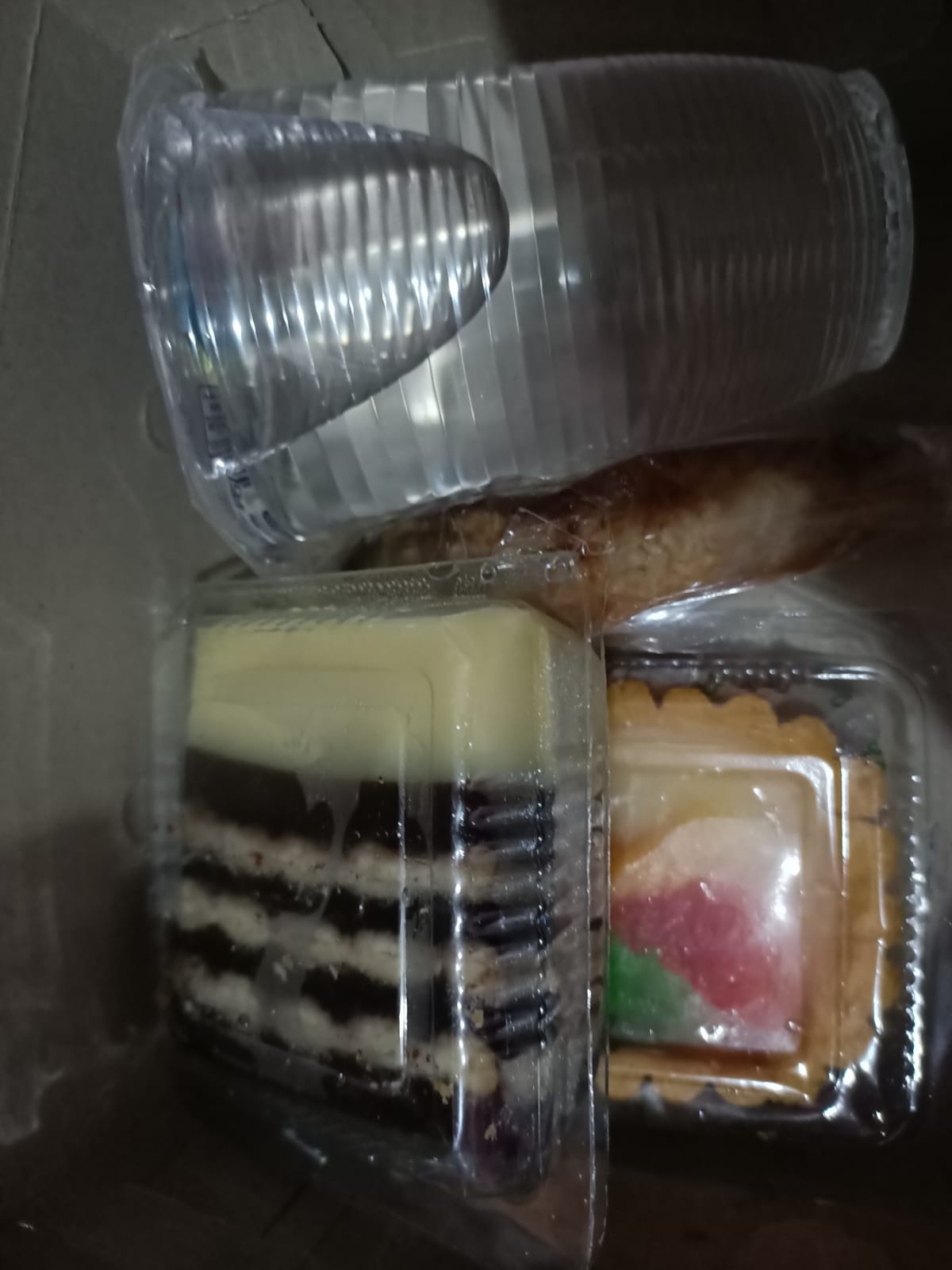 SNACK KOTAK