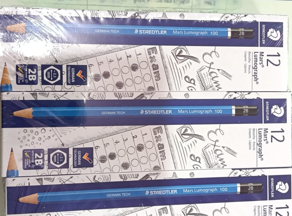 Pensil