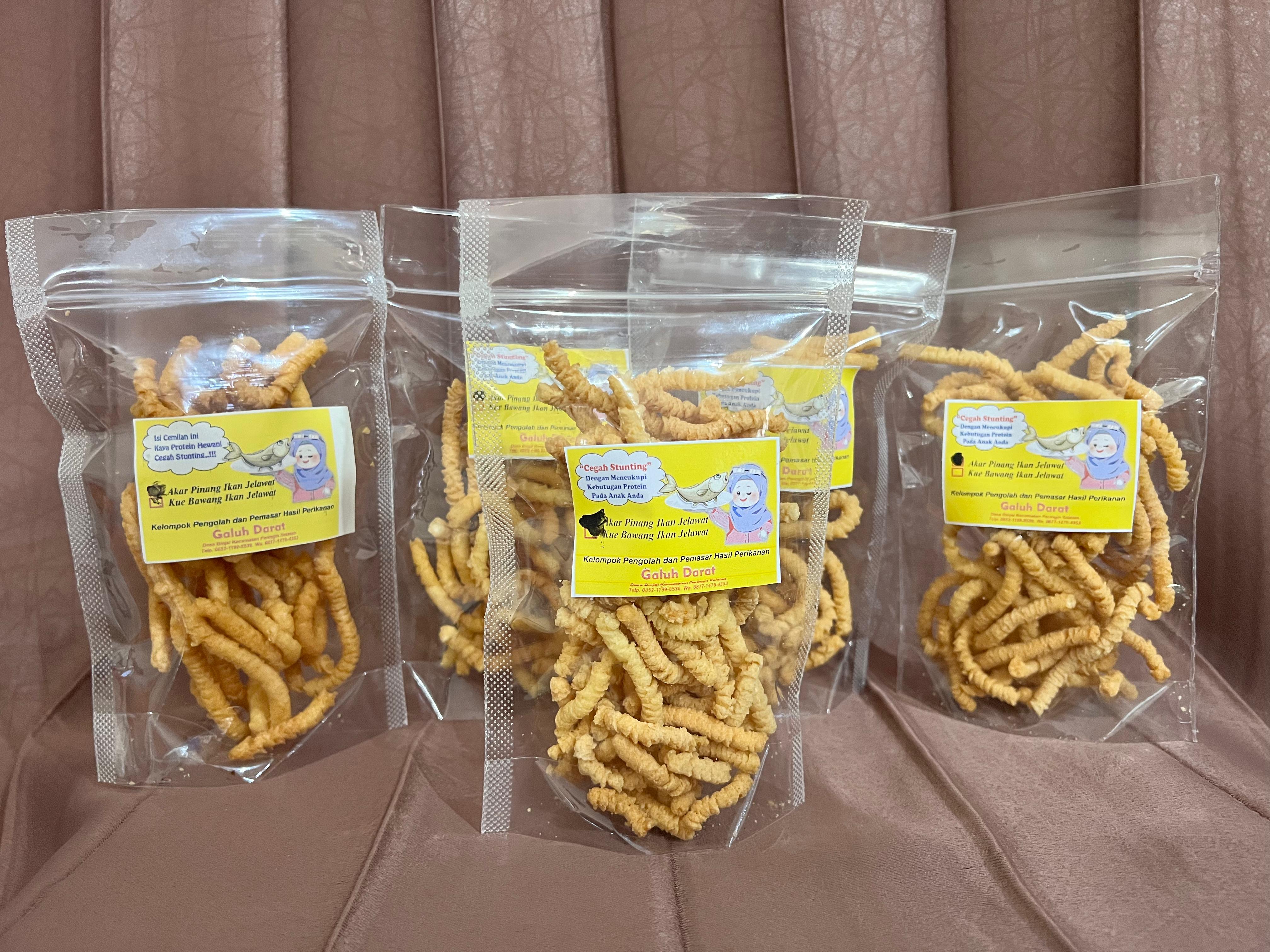 KUE AKAR PINANG IKAN JELAWAT