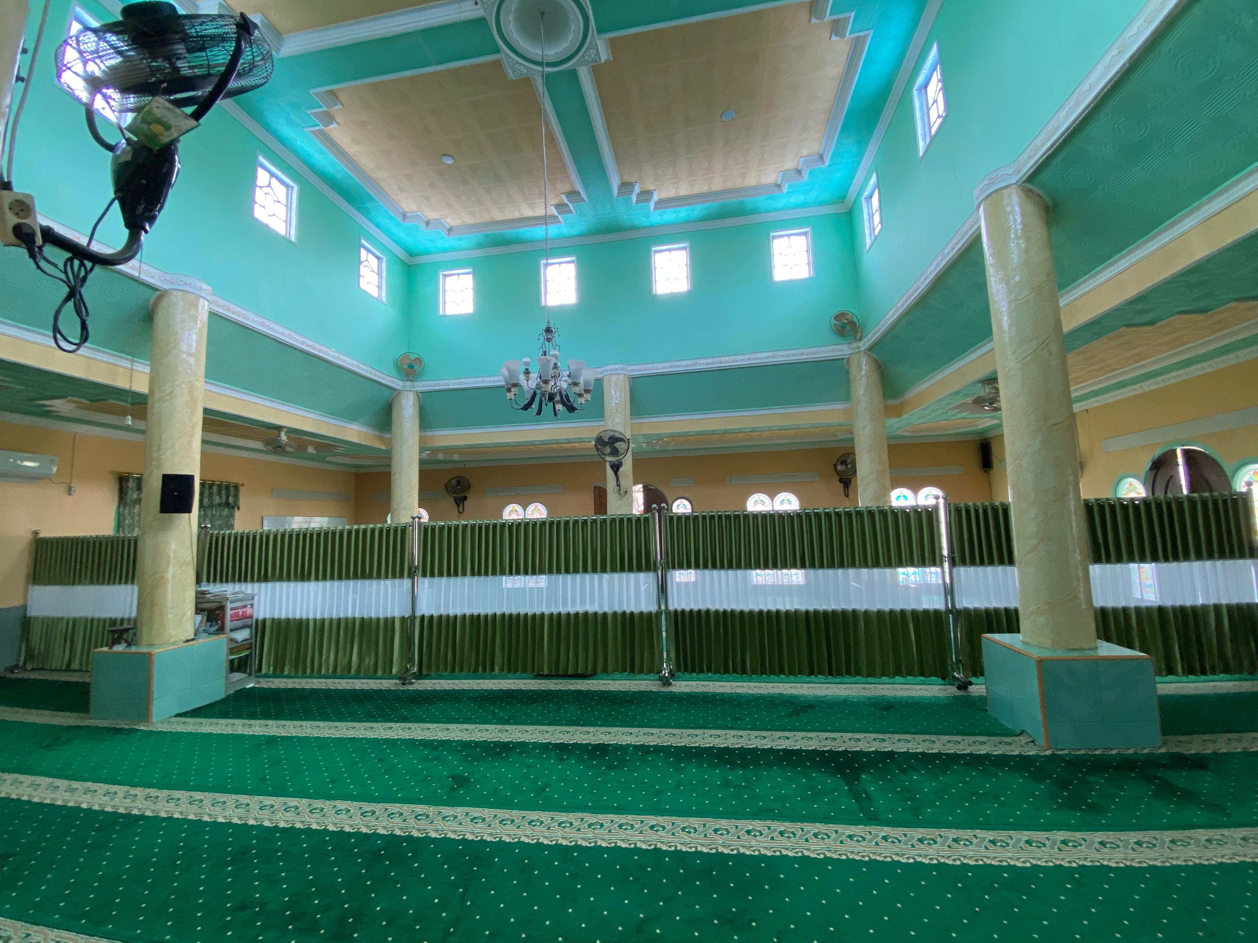 Gorden Hijab / Partisi / Penyekat Masjid