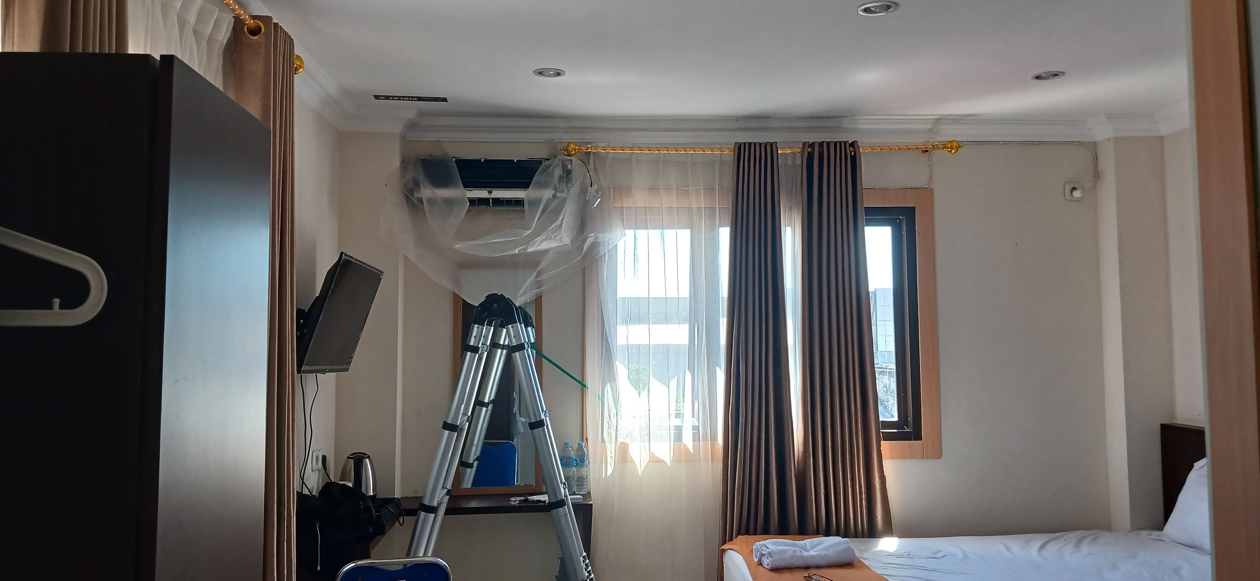 Perawatan AC, (Cuci AC)
