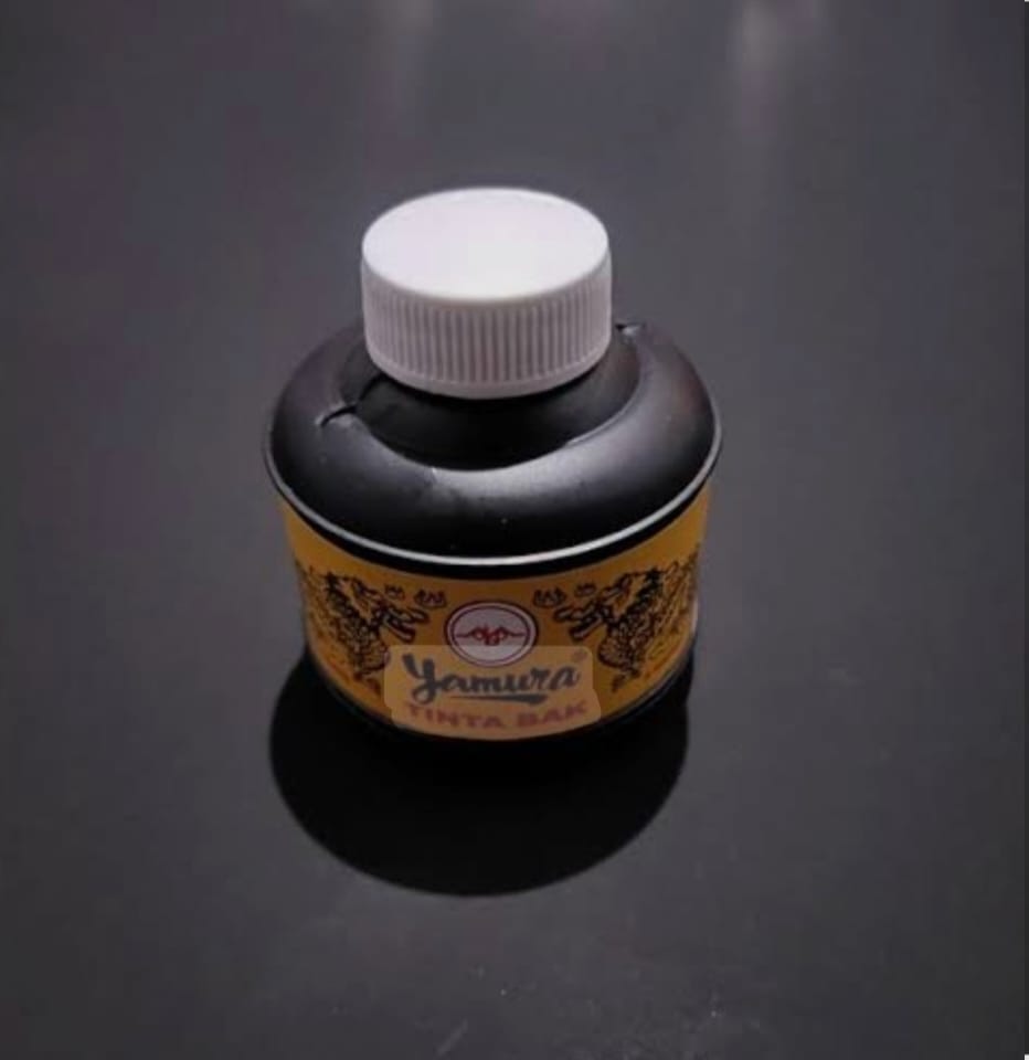 TINTA HITAM KALIGRAFI