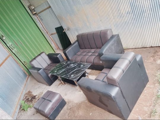 Kursi Sofa tamu + Meja
