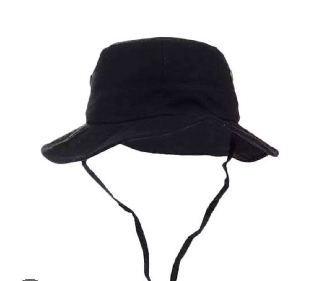 Topi lapangan