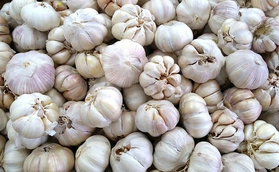 BAWANG PUTIH