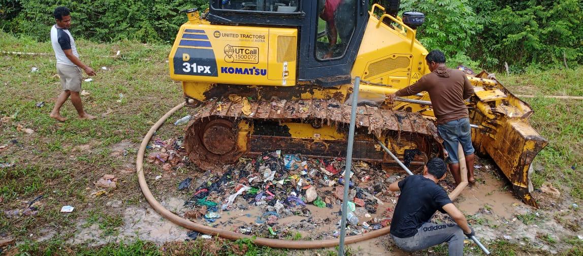 Service dozer d31px